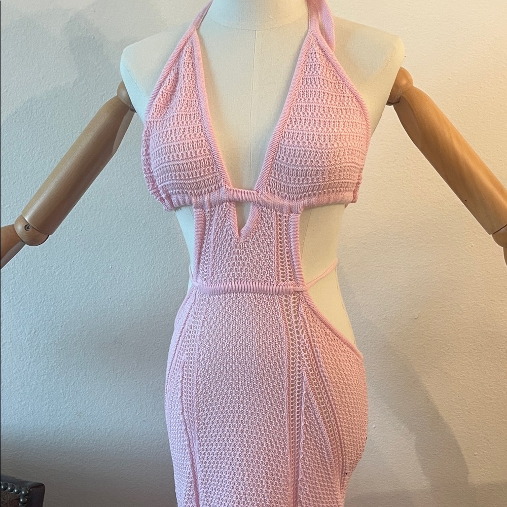 Chic Pink Halter Crochet Top